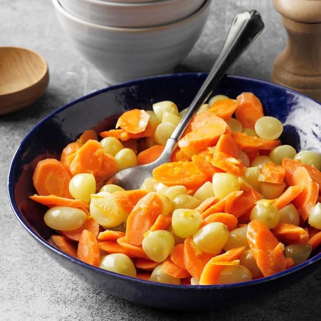 Glazed Carrots With Green Grapes Exps Tohedscodr21 132546 E04 28 6b 1