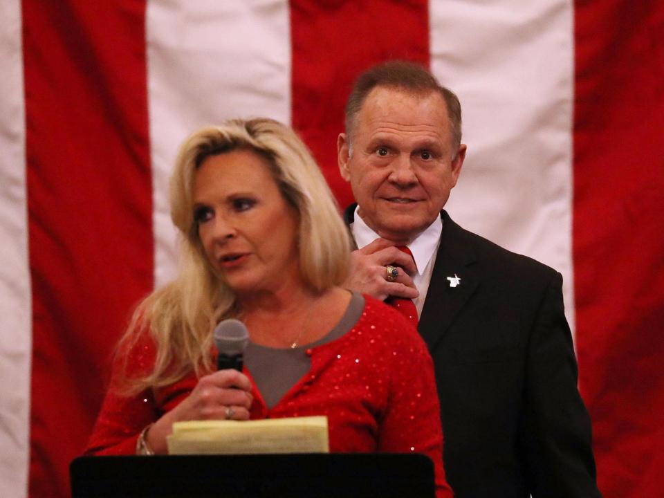 Alabama: Roy Moore's wife says he can't be antisemitic - he has a Jewish lawyer