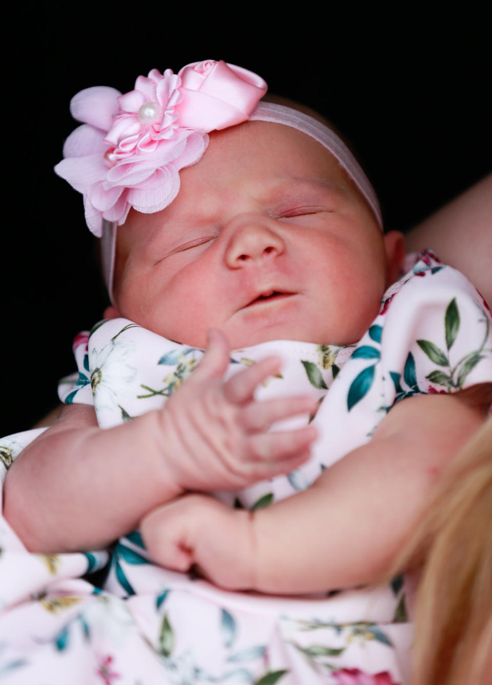 Baby Katilyn made a surprising entrance into the world [Photo: Tom Maddick/SWNS]