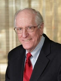 Leonard Smith, a giant in Detroit's philanthropic and foundation communities, helped establish the Rose M. Skillman Foundation that helps at-risk children. Smith also founded the James and Peggy Flinn Foundation, providing mental health services, anti-stigma campaigns.