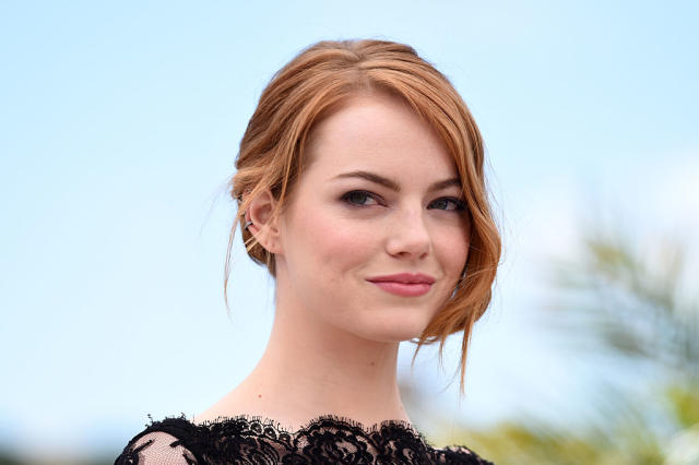 Emma Stone's gorgeous cropped suit is giving us some unbelievable Katharine  Hepburn vibes