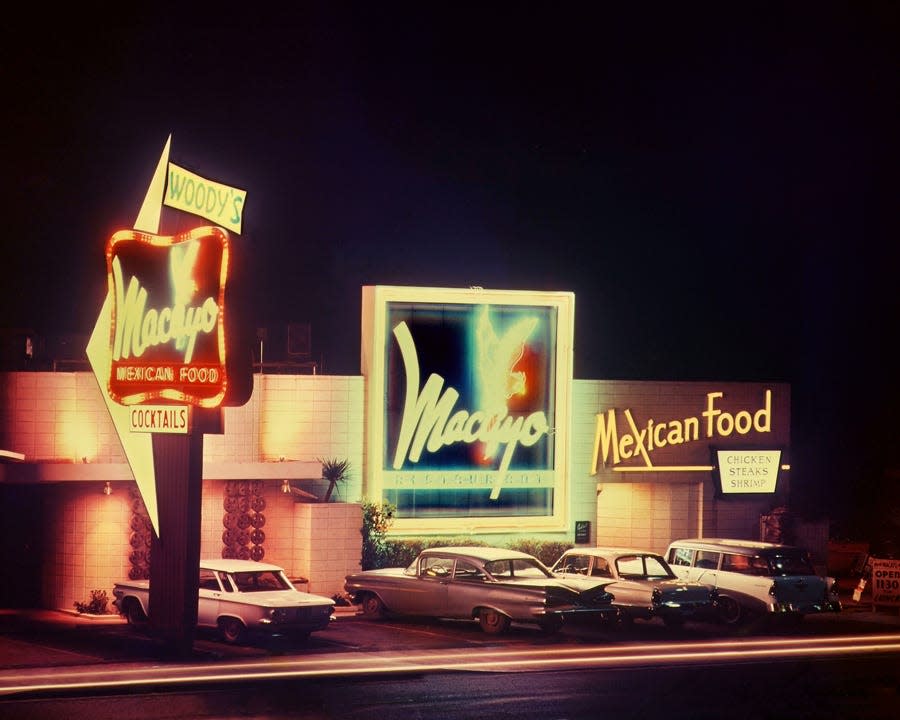 In 1946, Woody and Victoria Johnson opened their first restaurant, Woody’s El Nido, in Phoenix, Arizona.