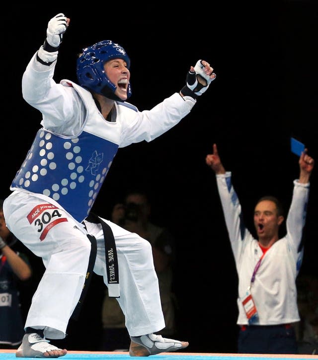 Jade Jones celebrates winning gold