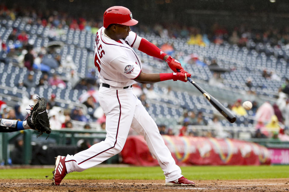 Washington Nationals' Victor Robles hits a solo home run to tie a baseball game during the third inning against the New York Mets at Nationals Park, Sunday, Sept. 23, 2018, in Washington. (AP Photo/Andrew Harnik)