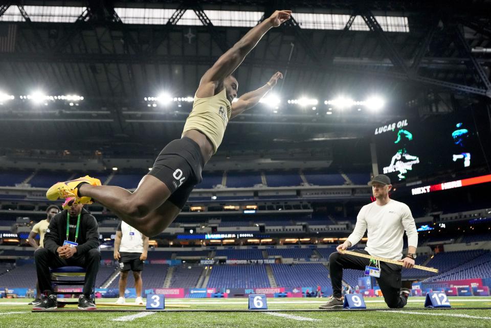 Mar 2, 2024; Indianapolis, IN, USA; Florida State running back Trey Benson (RB04) during the 2024 NFL Combine at Lucas Oil Stadium. Mandatory Credit: Kirby Lee-USA TODAY Sports
