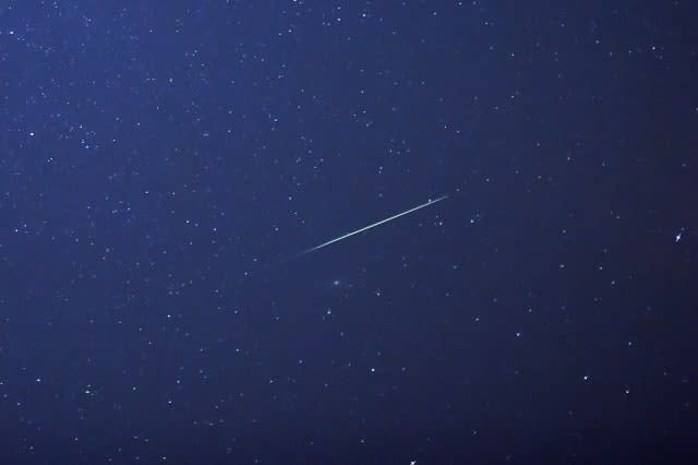 Meteor shower sparks fears of plane crash