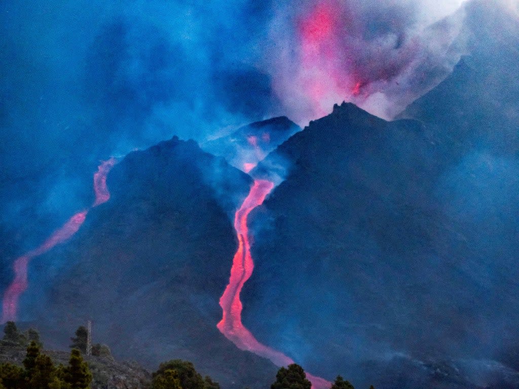 The Cumbre Vieja volcano began erupting on 19 September, since destroying nearly 1,150 buildings.  (EPA)