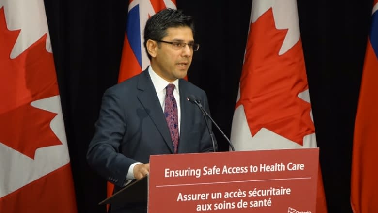 Yasir Naqvi to propose safe zones around Ontario abortion clinics