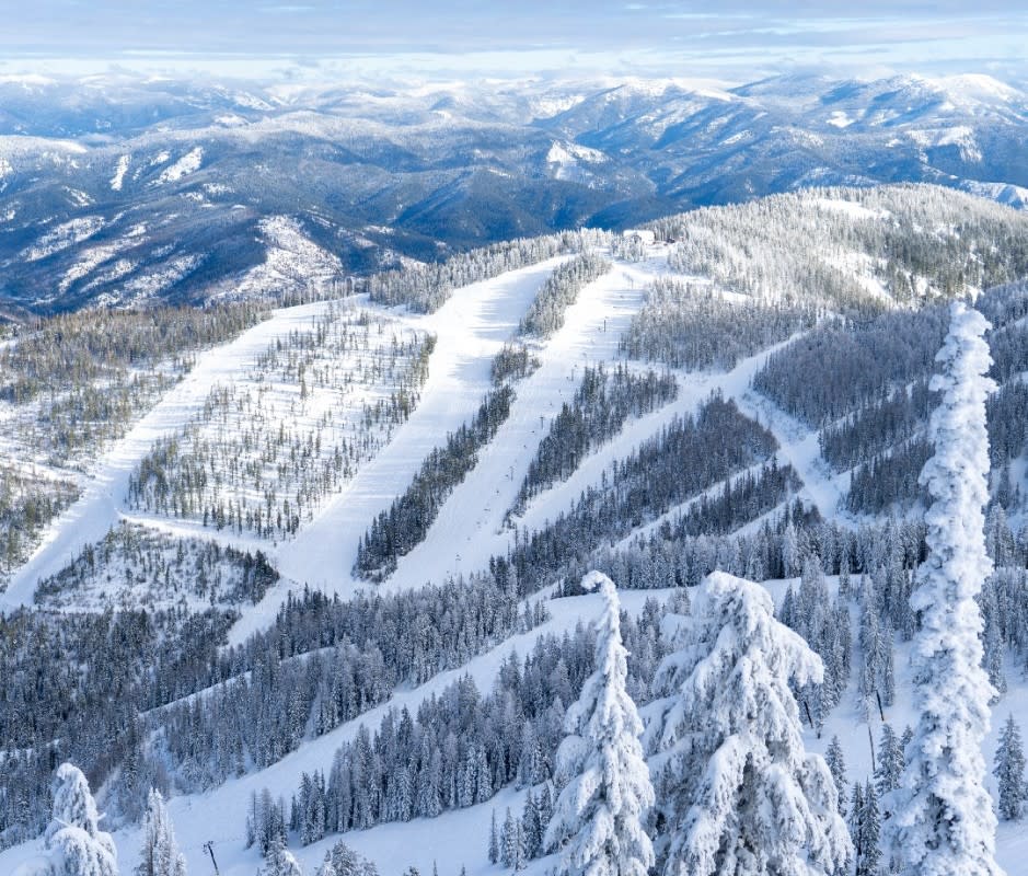 Silver Mountain Resort is home to deep powder, North America's longest gondola, and nostalgia-inducing lift ticket prices. <p>Courtesy of Silver Mountain Resort</p>