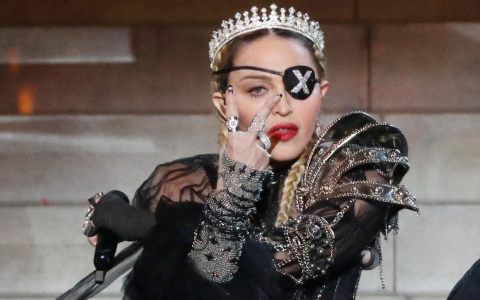 Harmloser Coronavirus-Scherz? Madonna und Katy Perry fallen auf Fake-Videos rein