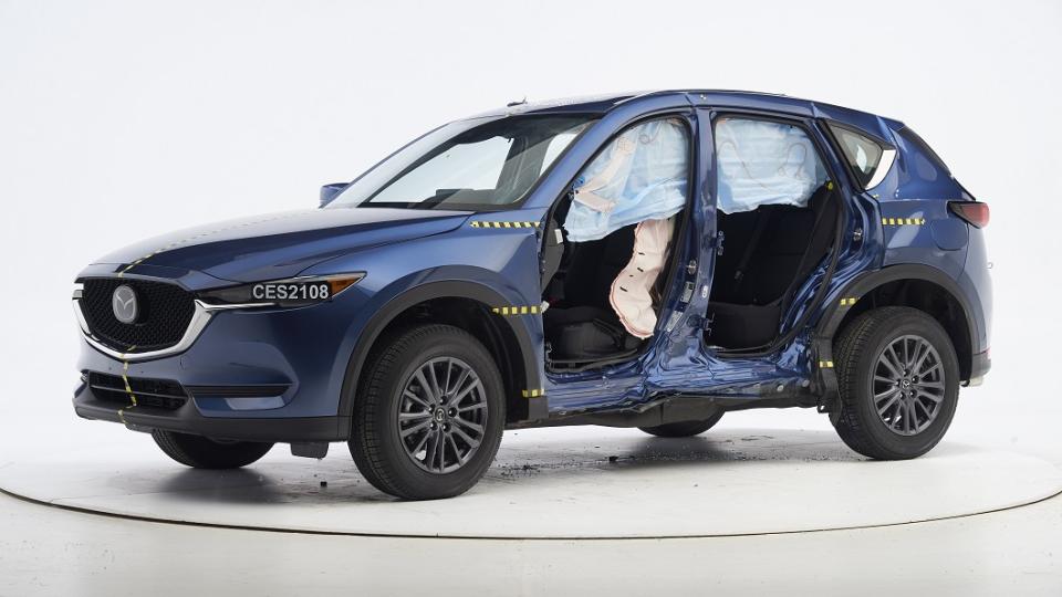 20款受測車款中，只有CX-5取得Good成績。(圖片來源/ IIHS)