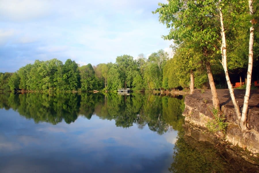 Scenic view from hiking trail around the quarry at the Harrington Beach State Park near Belgium, Wisconsin. (Getty)