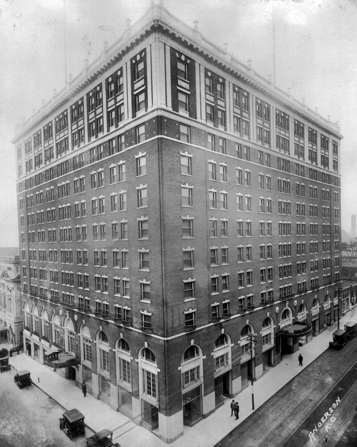 The Hotel Muehlebach at 12th Street and Baltimore Avenue.
