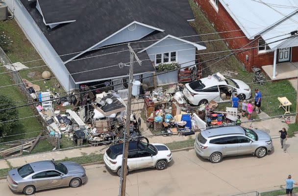 PHOTO: Residents are beginning to return after catastrophic flooding in Whitesburg, Ky., July 30, 2022. (Michael Clevenger/The Courier-Journal via USA Today Network)