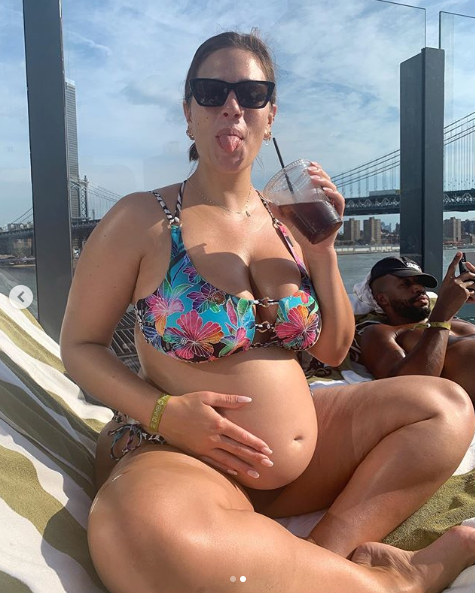 Pregnant model Ashley Graham's intense pregnancy workout. Instagram/ashleygraham.