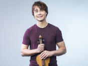 <p>Kandidat: Alexander Rybak, Song: “That’s How You Write A Song”. Wiedersehen macht Freude: Nachdem er sich bereits beim ESC 2009 in Moskau mit seinem Song “Fairytale” behauptet hat, will Alexander Rybak sich auf seinem Titel nicht ausruhen. 2018 möchte der 31-Jährige es noch einmal wissen. Für Norwegen steht der Frauenschwarm mit “That’s How You Write A Song” und natürlich mit seiner Geige auf der Bühne. (Bild-Copyright: Presse/Eurovision.tv) </p>