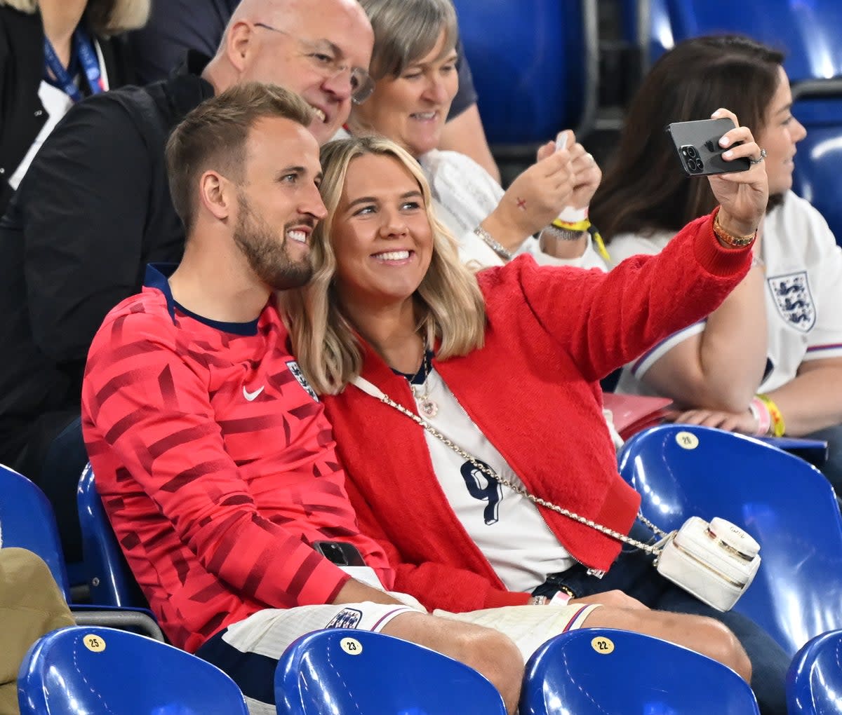 Harry Kane and his wife Kate Goodland share a selfie