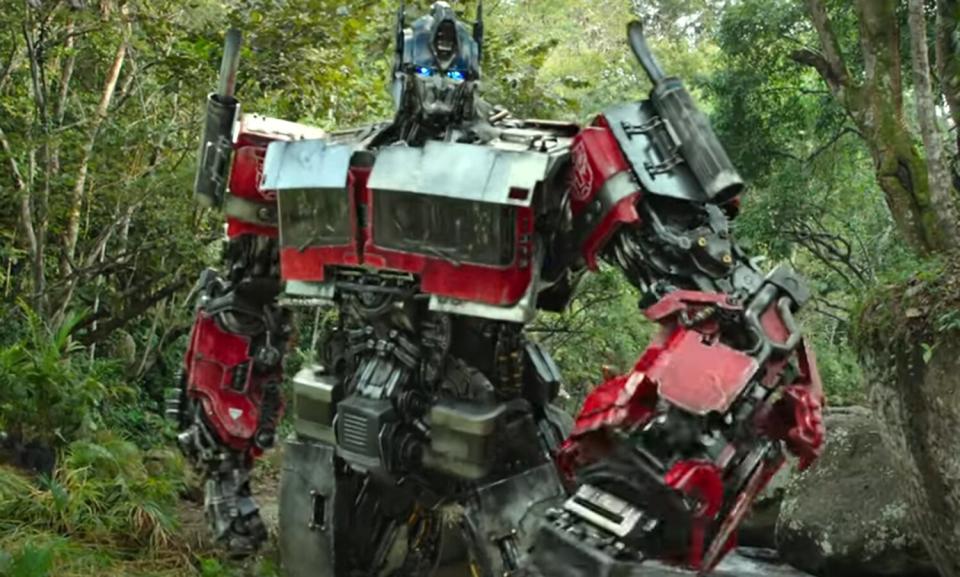 Anthony Ramos Meets an Autobot in Transformers: Rise of the Beasts Trailer