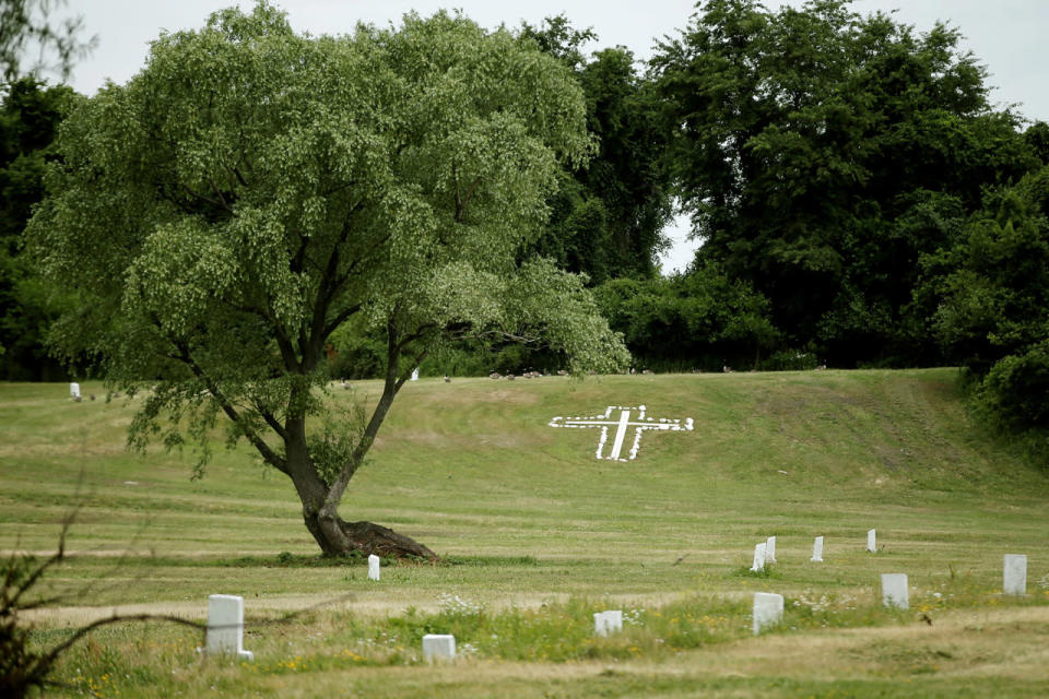 Mass graves in the heart of New York