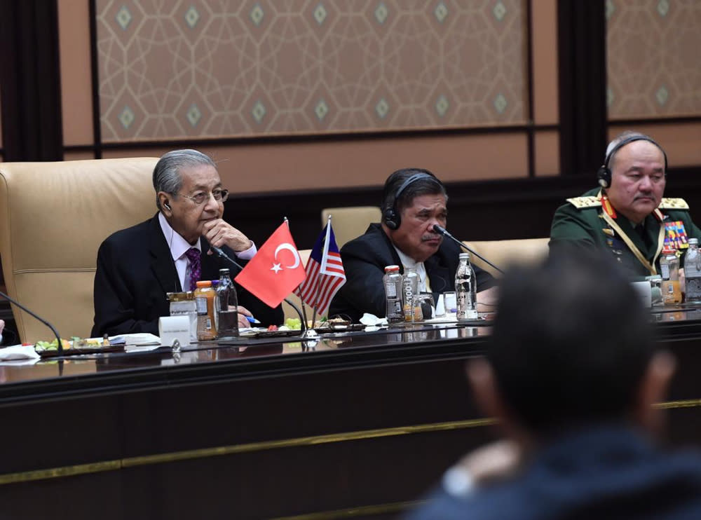 Prime Minister Tun Dr Mahathir Mohamad it is against Putrajaya’s policy to allow Malaysia to be used as a base for any ‘insurrection’. — Bernama pic