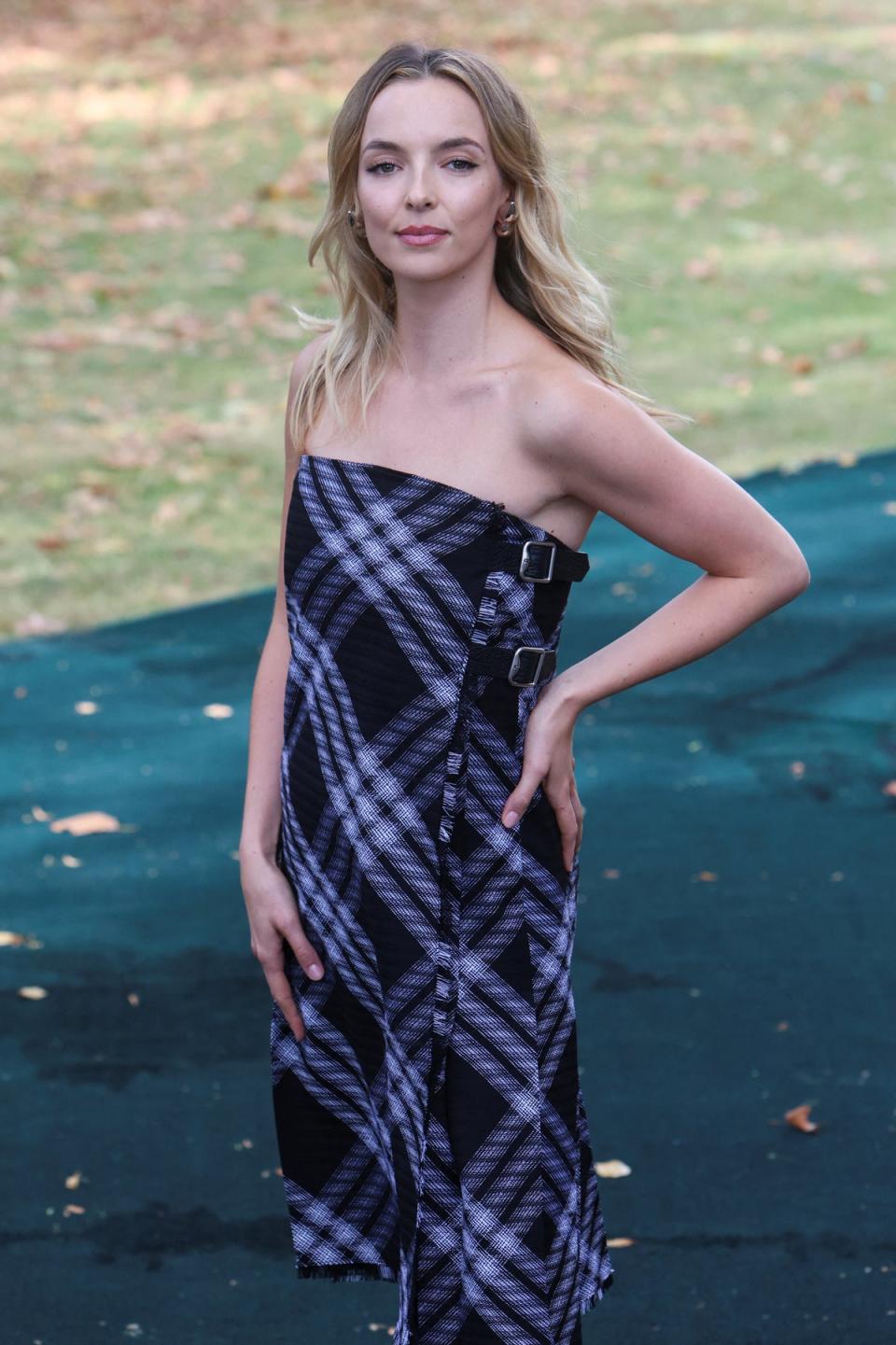 Jodie Comer at Burberry (REUTERS)