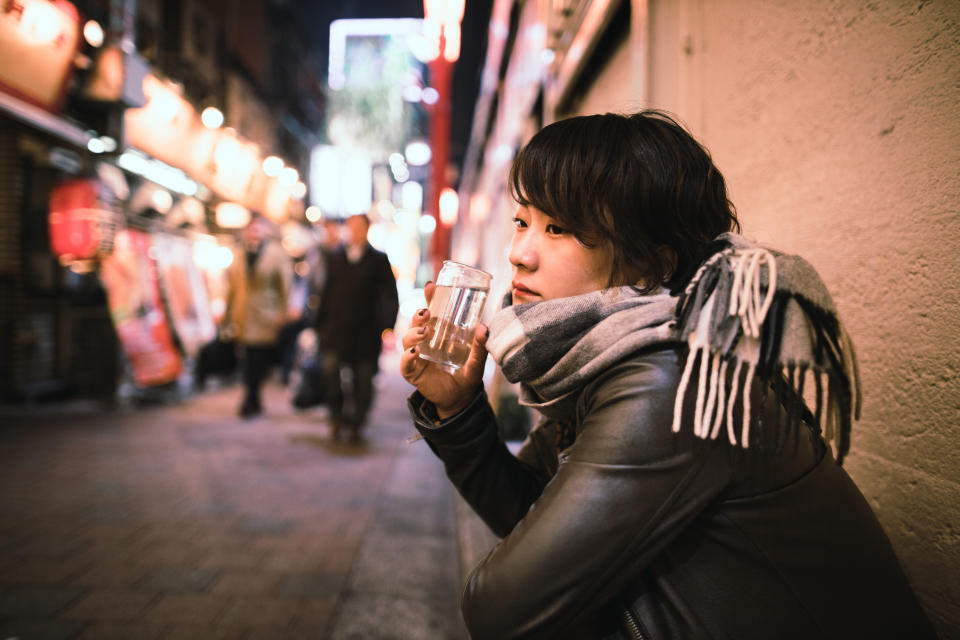 Laut Umfragen trinke inzwischen etwa die Hälfte der Japanerinnen und Japaner in den 20ern und 30ern keinen Alkohol (Symbolbild: Getty Images)