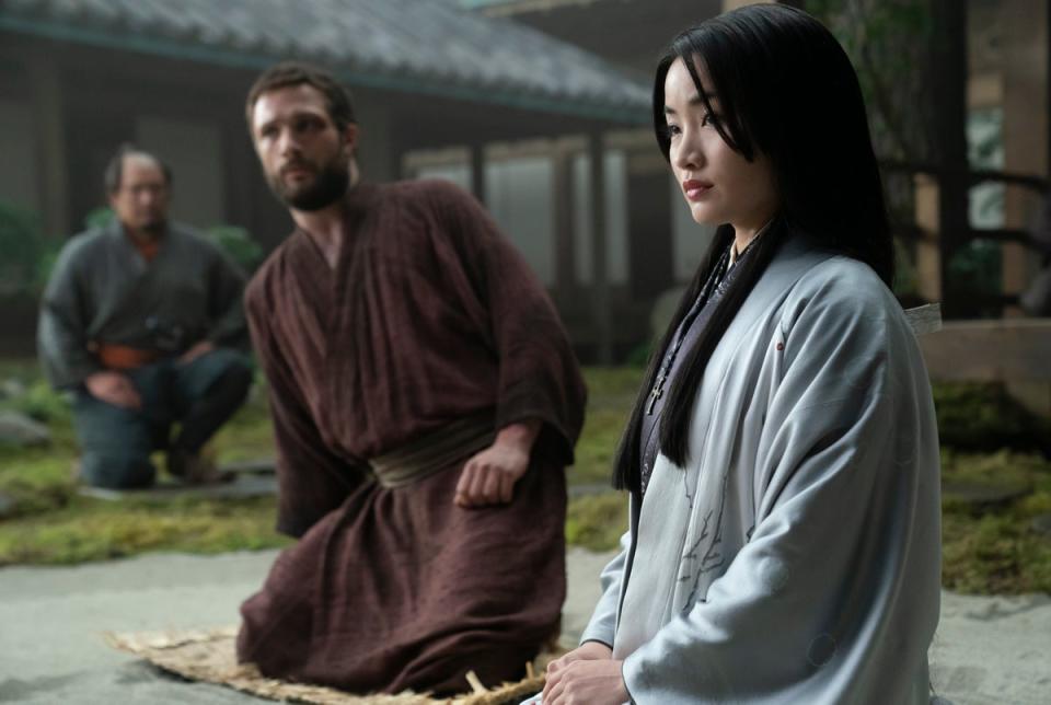 Anna Sawai and Cosmo Jarvis in Shōgun (Hulu/Disney)