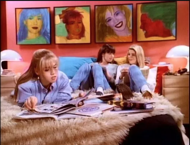 The Most Epic Teen Bedrooms in TV History