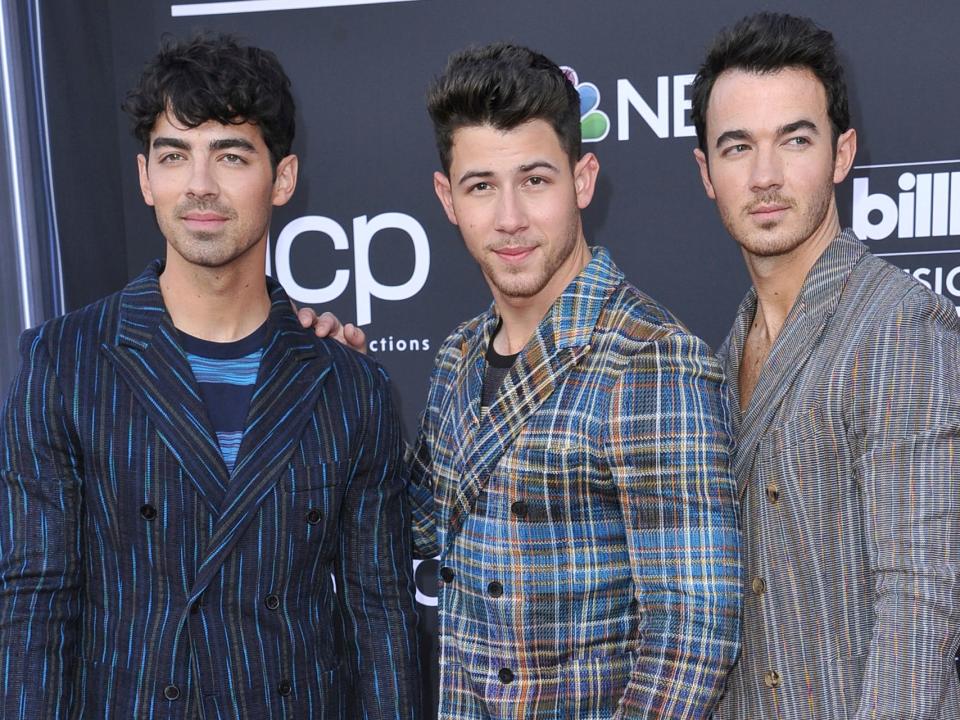 jonas brothers billboard music awards 2019