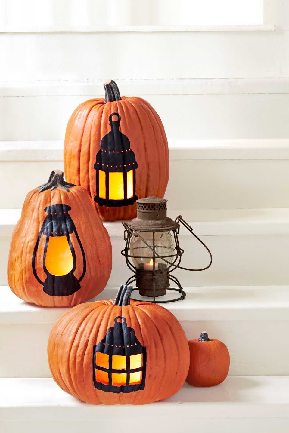 Lamp Jack-o'-Lantern Idea