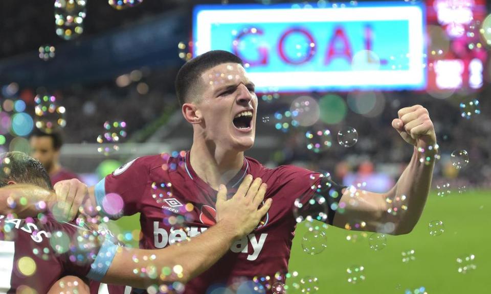 Declan Rice has said he wants to stay at West Ham but is yet to sign a new deal.