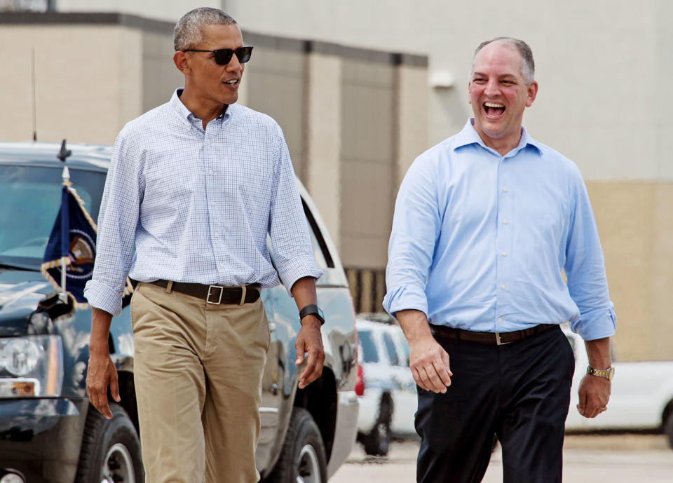 <p>How to spot Casual Obama in the wild: rolled-up shirt sleeves. Dude means business. </p>