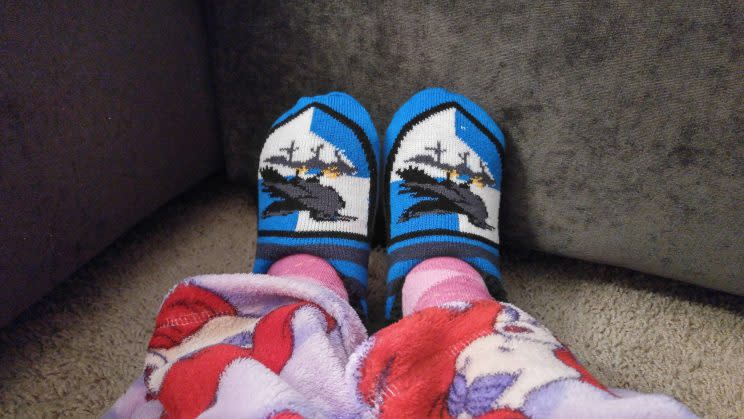 Gates also bought Ms Laurel some Harry Potter slippers (Picture: Aerrix/Imgur)
