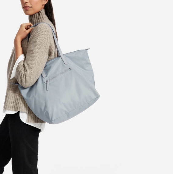 Everlane Review: ReNew Traveler Tote (c/o) and comparison to the