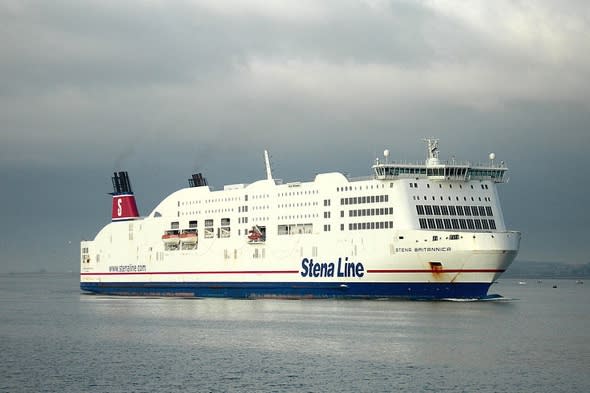 two-passengers-jump-off-ferry-stena-britannica-suffolk