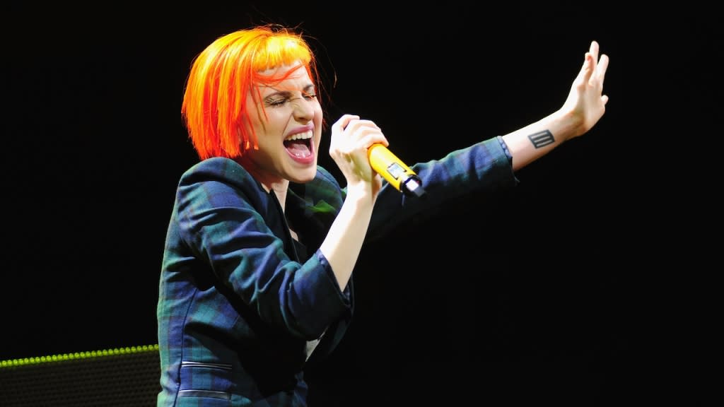 Paramore's Hayley Williams performing live in 2013
