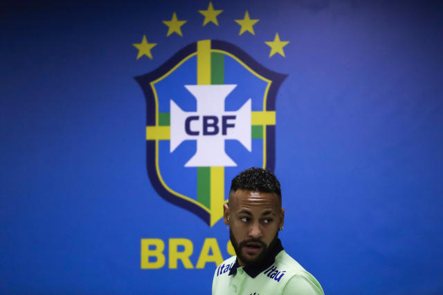 Jersey Worn by Pelé When He Scored Final Goal for Brazil up for