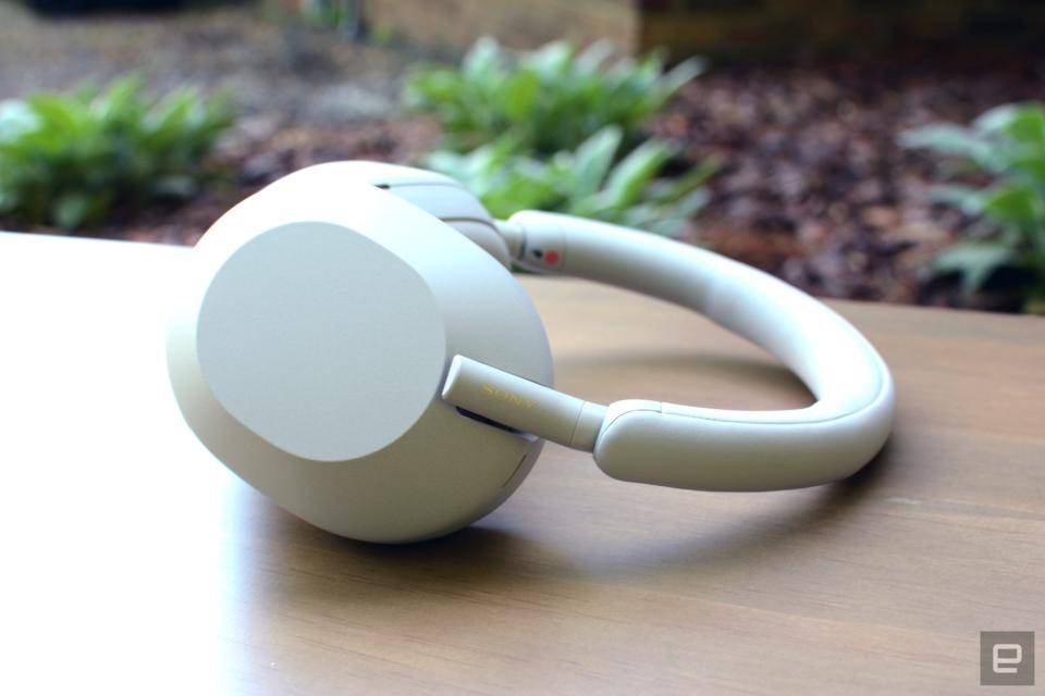 <p>With upgrades to design, sound quality and active noise cancellation, the WH-1000XM5 keeps its place above the competition. These headphones are super comfortable as well, and 30-hour battery life is more than adequate. The M5 makes it clear that Sony won’t be dethroned anytime soon.</p> 