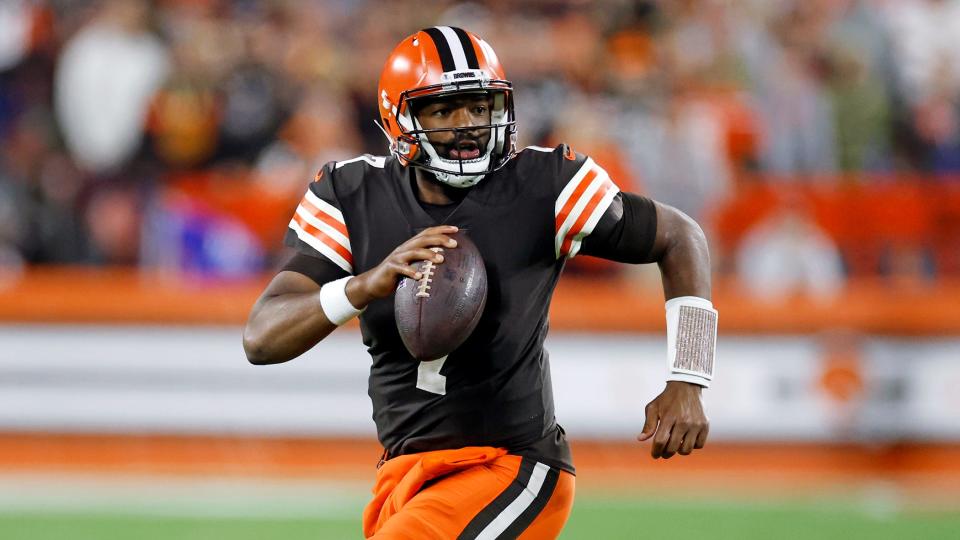 Cleveland Browns quarterback Jacoby Brissett scrambles for a short gain during the second half of an NFL football game against the Pittsburgh Steelers in Cleveland, Thursday, Sept. 22, 2022. (AP Photo/Ron Schwane)