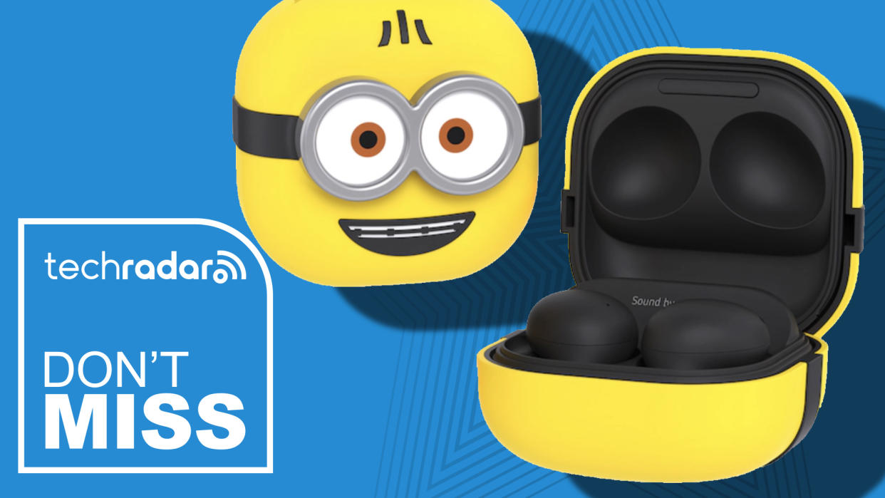  Samsung Galaxy Buds 2 Pro Minions edition on blue background. 