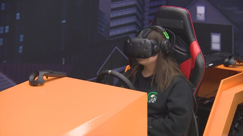 Virtual reality lets teens experience distracted, drunk driving without the consequences