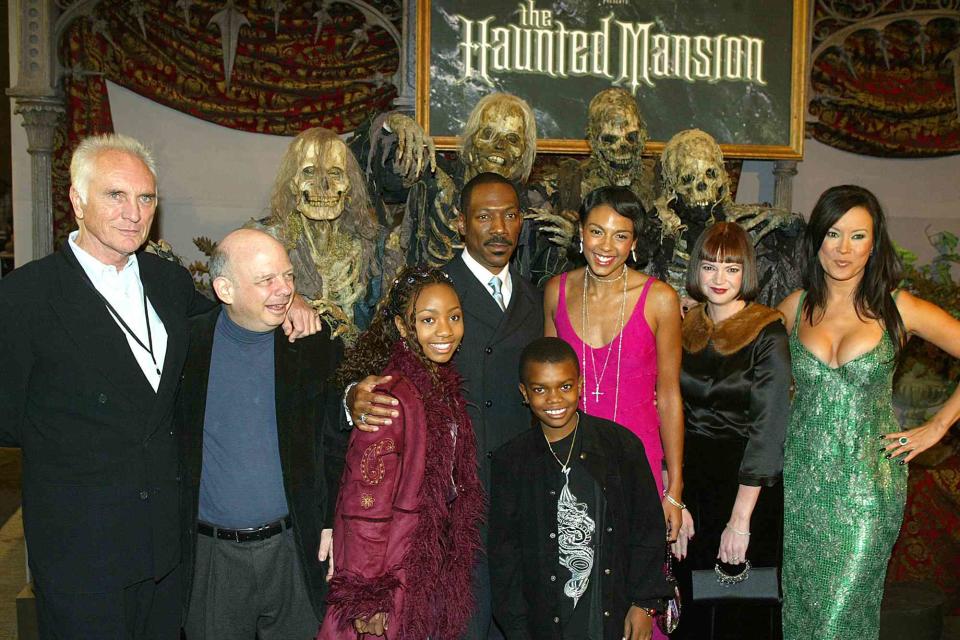 <p>Kevin Winter/Getty</p> Terence Stamp, Wallace Shawn, Aree Davis, Eddie Murphy, Marc John Jeffries, Marsha Thomason, Dina Waters and Jennifer Tilly at the premiere of 