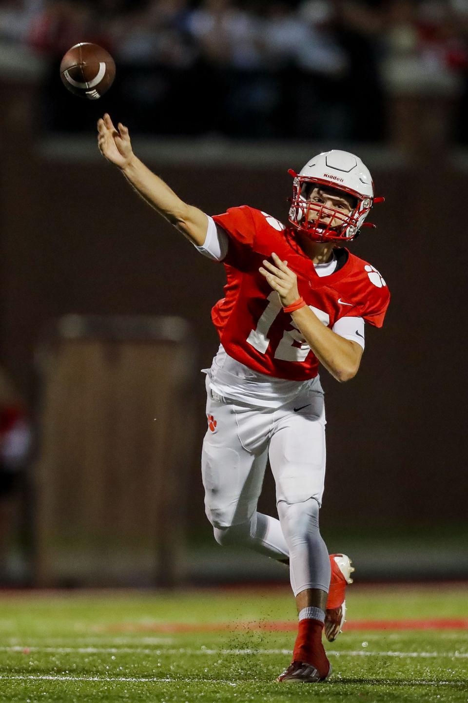 Clay Hayden had 277 passing yards in a 54-3 win over Walton-Verona.