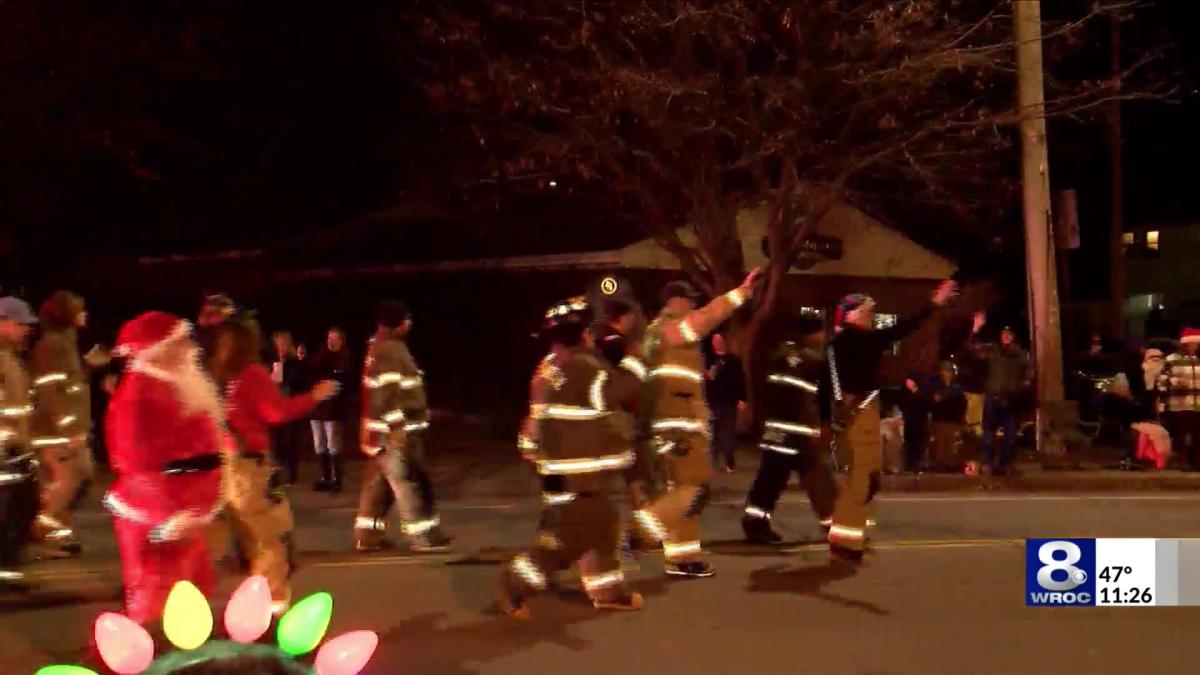 Irondequoit Christmas parade lights up the town