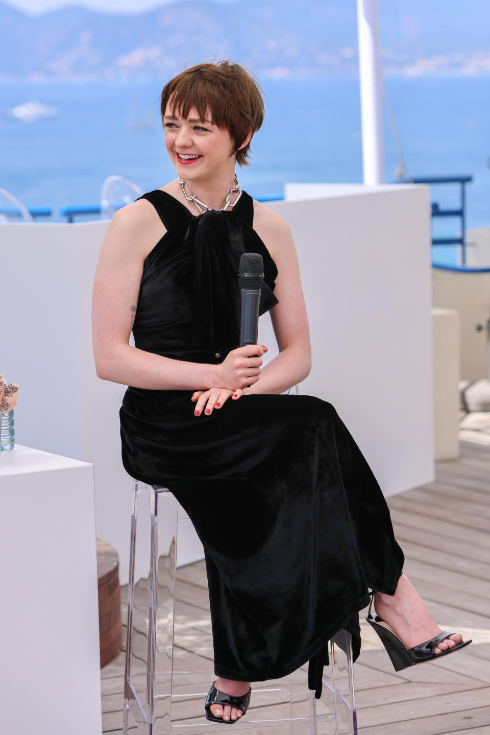 Im Juni präsentierte sich Maisie Williams in Cannes bereits mit kurzen Haaren (Bild: David M. Benett/Dave Benett/Getty Images for Spotify)