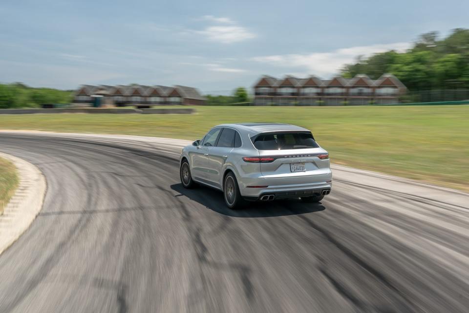 Photos of the 2019 Porsche Cayenne Turbo at Lightning Lap