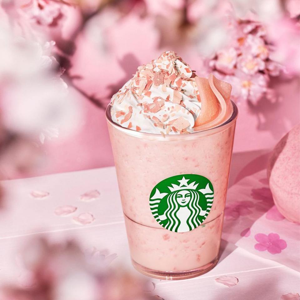 Sakura Strawberry Shiratama Frappuccino — Japan