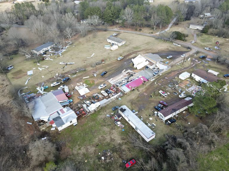 Un tornado pasó por Moundville, Alabama