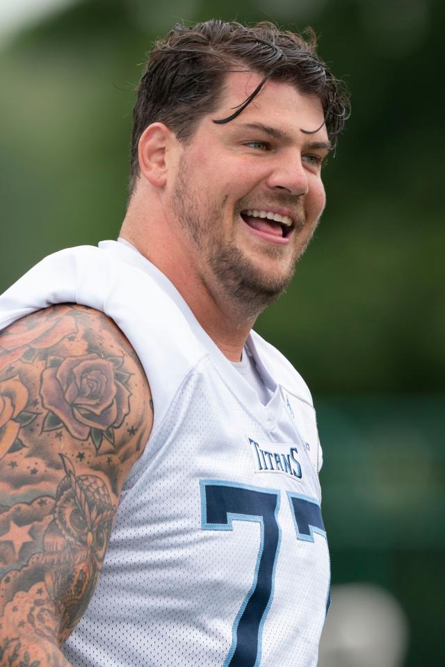 What Tennessee Titans LT Taylor Lewan said about pledging to take