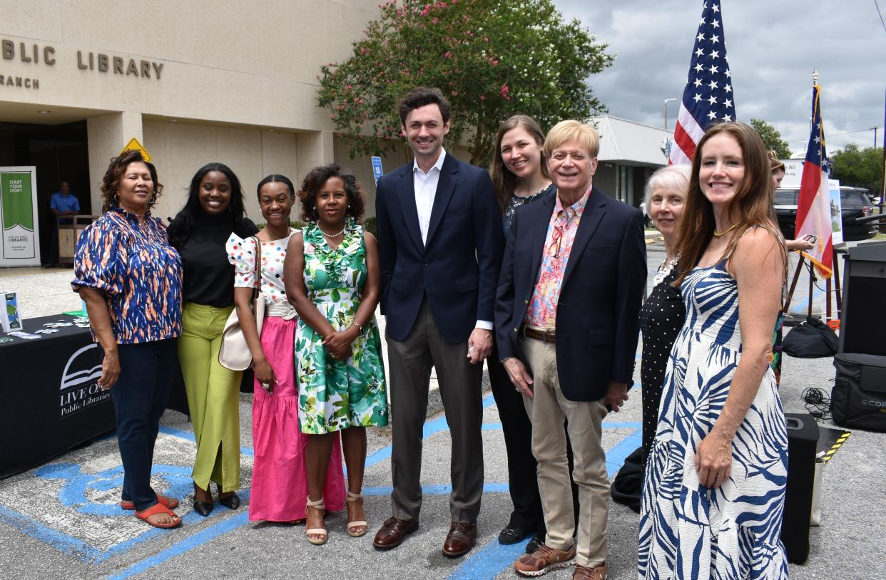 United States Senator Jon Ossoff poses with Live Oak Public Libraries Executive Director Lola Shelton-Council (fourth from left) as well as members of the LOPL board of directors on Friday June 21, 2024 outside of the Oglethorpe Mall Branch.